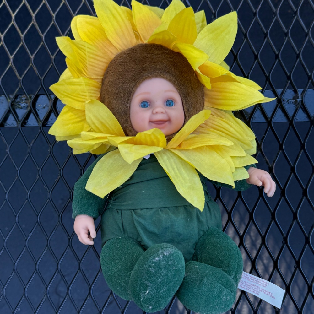 Anne Geddes- Sunflower Doll